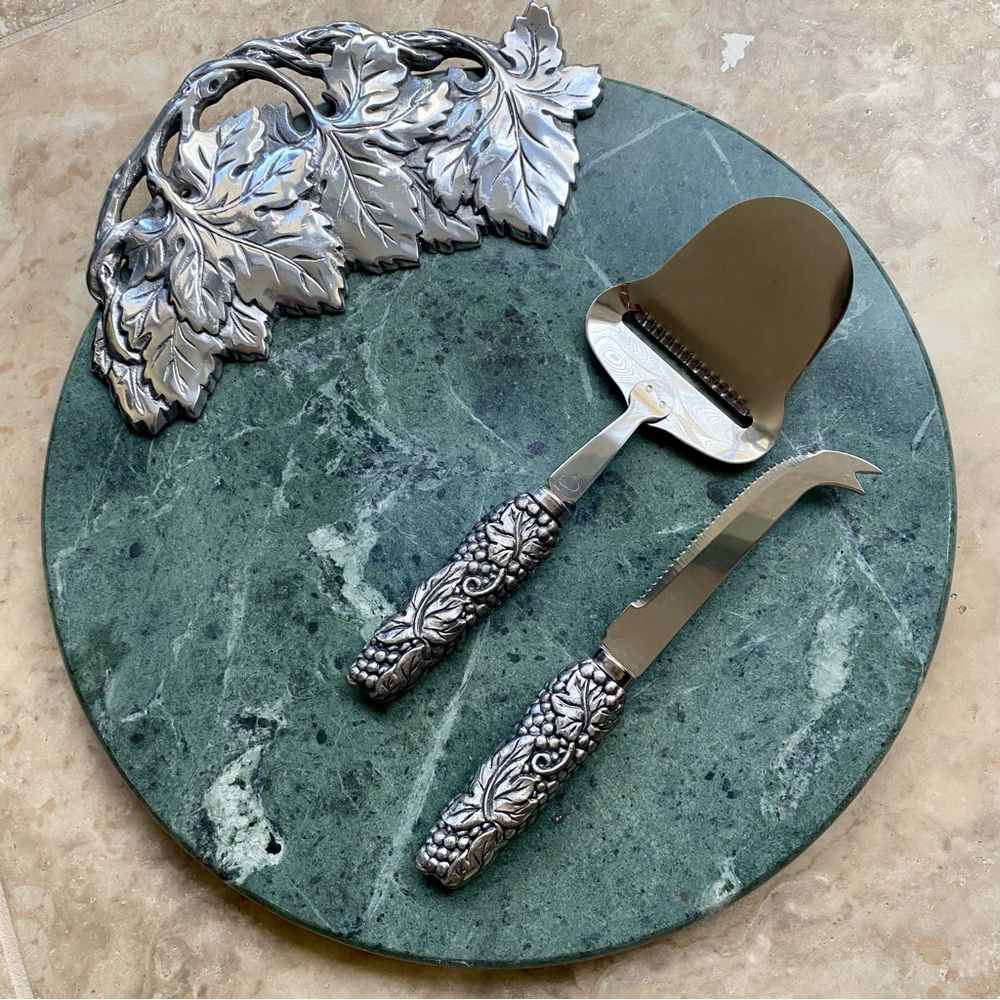 Beautiful Cheese Serving Set